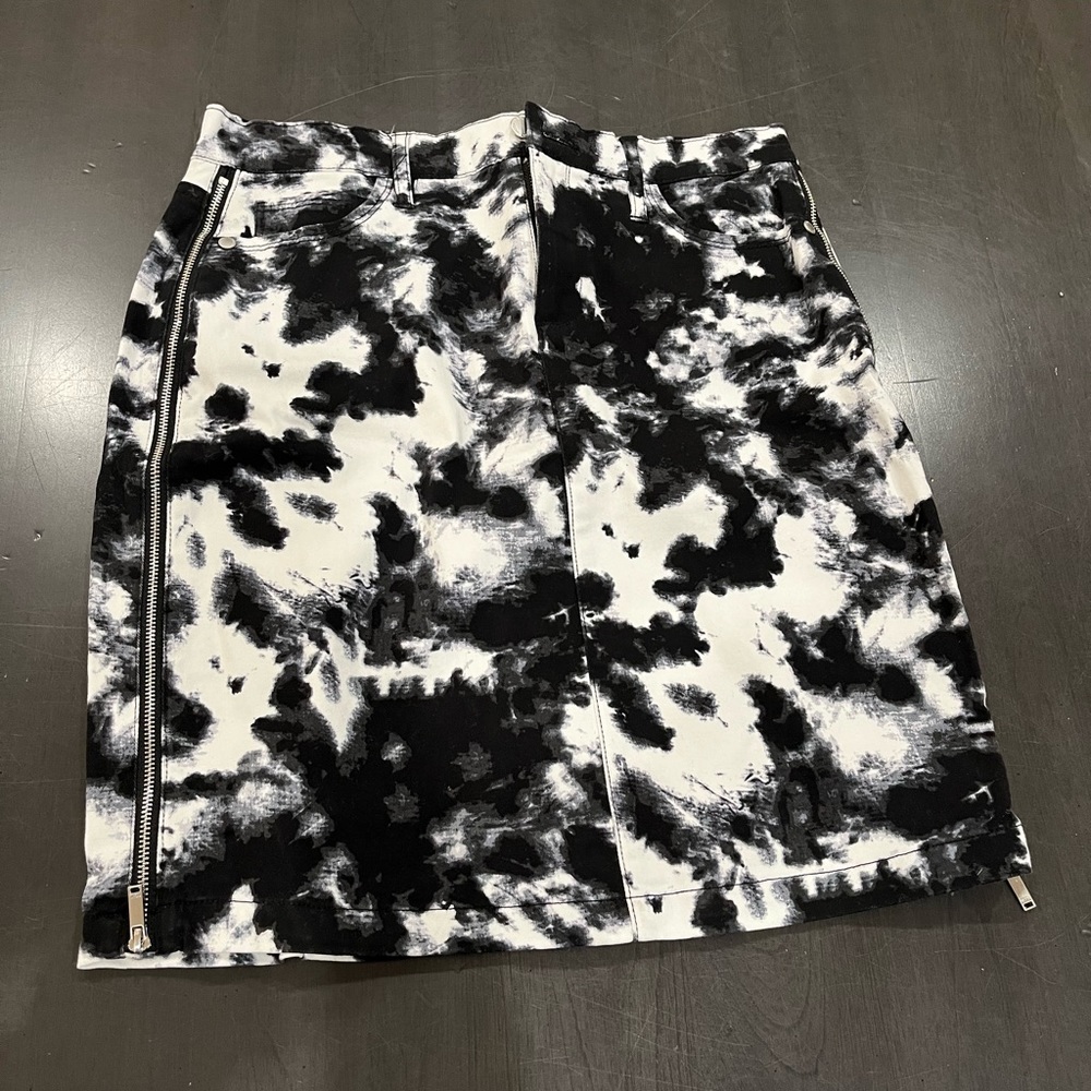 NWT Karl Lagerfeld Mini Jean Tie-Dye Skirt